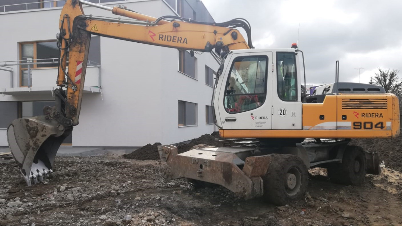 Kolové rýpadlo LIEBHERR L 904