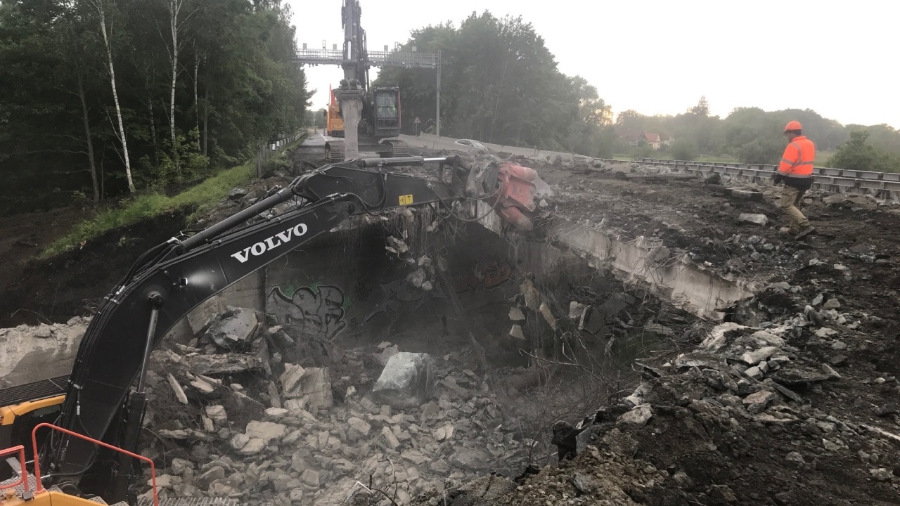 Demolice mostu 1/58 Stará Ves nad Ondřejnicí